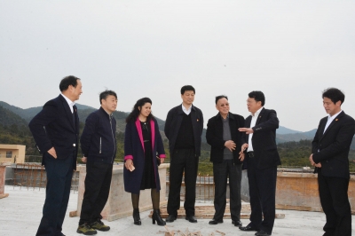 春暖花開季 擼袖奮戰時——江西省關工委、吉安市委、江西省國土廳、遂川縣班子領導 調研遂川堅基礦業提純項目生產情況